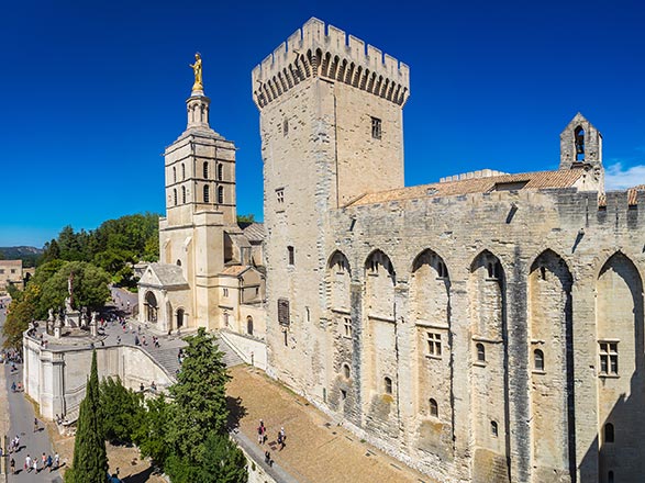 Escale Avignon - Arles