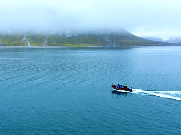 escale,Bellsund-Svalbard Et Île Jan Mayen_zoom,SJ,BEL,517396.jpg