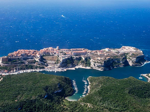 escale,Bonifacio-France_zoom,FR,BON,521642.jpg
