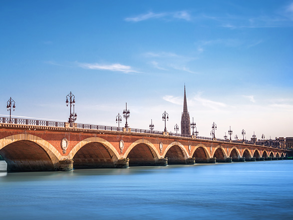 Escale Bordeaux - Blaye ou Bourg