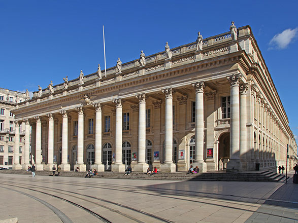 Escale Bordeaux - Blaye ou Bourg