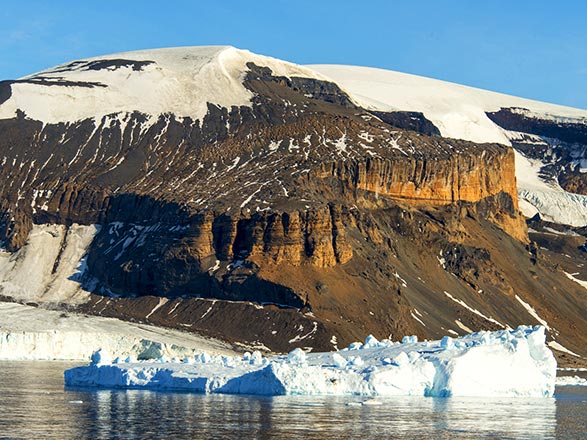 escale,Brown Bluff (Antarctique)-Antarctique_zoom,AQ,ZZZ,38136.jpg