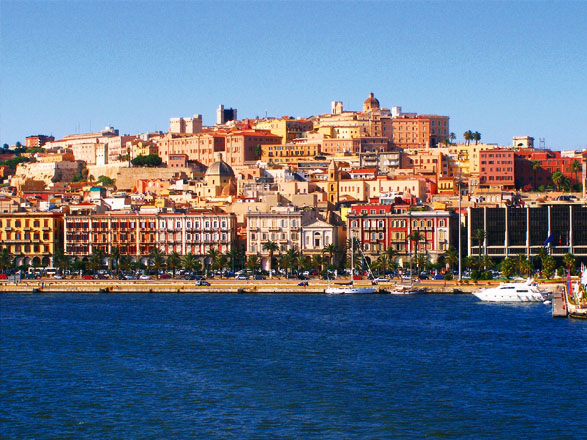 escale,Cagliari-Italie_zoom,IT,CAG,31531.jpg