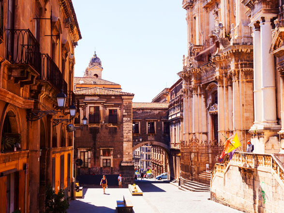 escale,Catane-Italie_zoom,IT,CTA,30629.jpg