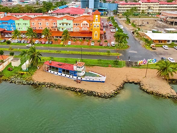 escale,Colon-Panama_zoom,PA,ONX,517683.jpg