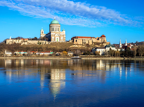 escale,Esztergom-Hongrie_zoom,HU,EST,36281.jpg