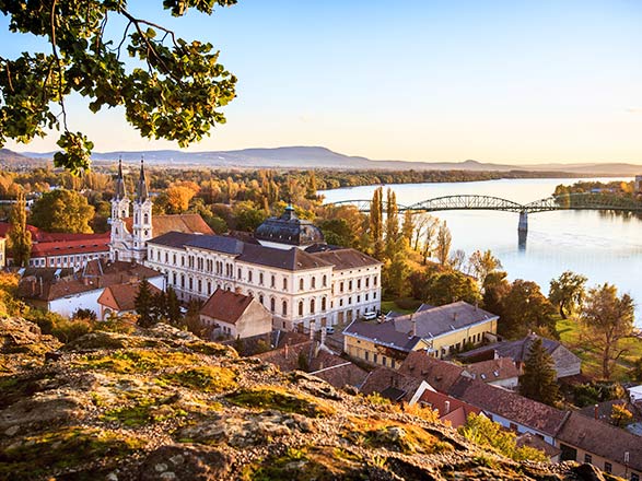 Escale Esztergom - Budapest