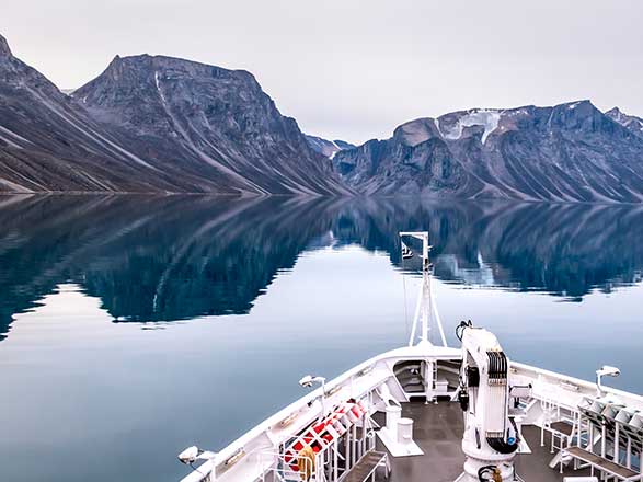 Escale Canada (Fjord Icy Arm)
