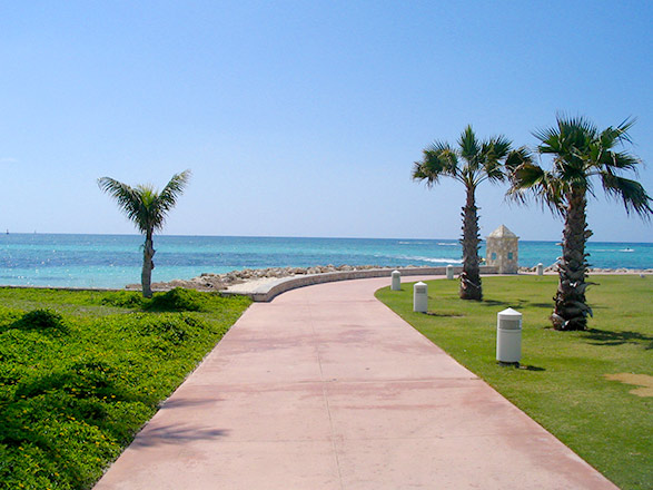 escale,Freeport-Bahamas_zoom,BS,FPO,33324.jpg