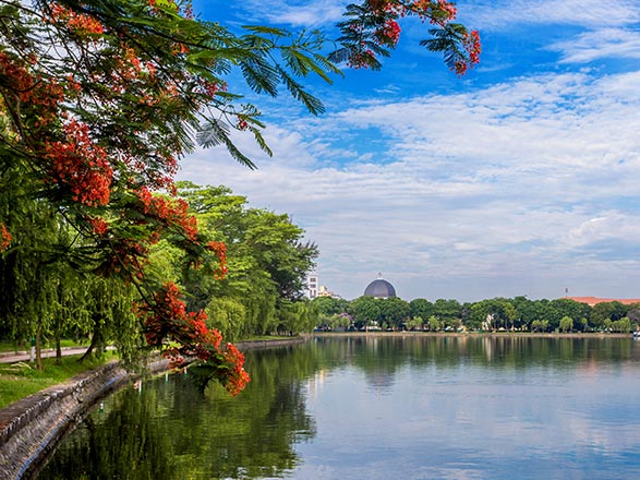 Escale HÔ-CHI-MINH VILLE