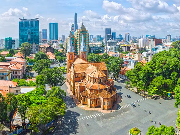 Escale HÔ-CHI-MINH VILLE