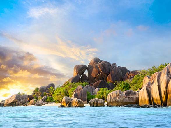 escale,La Digue-Seychelles_zoom,SC,ZWQ,54328.jpg