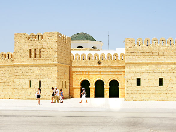 escale,La Goulette-Tunisie_zoom,TN,LGN,522235.jpg