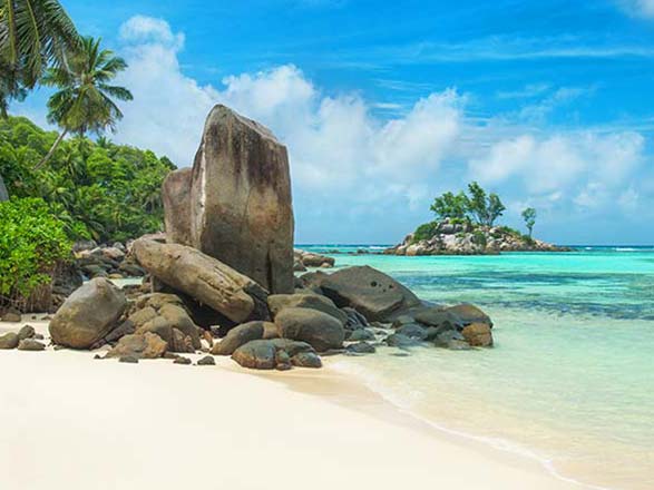 escale,Mahe-Seychelles_zoom,SC,MAW,54313.jpg