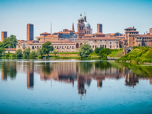 Escale CANDA - OSTIGLIA - Vérone(1) - MANTOUE