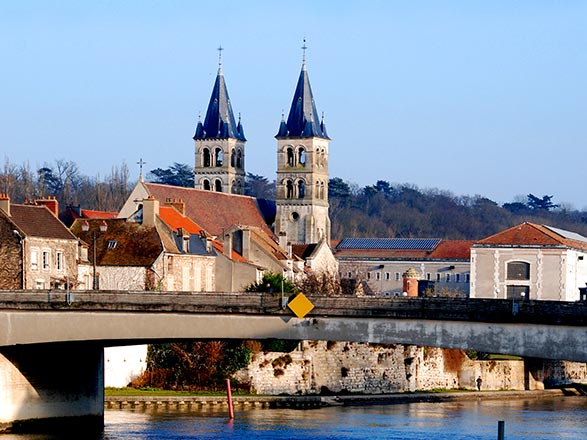 Escale MELUN - PARIS