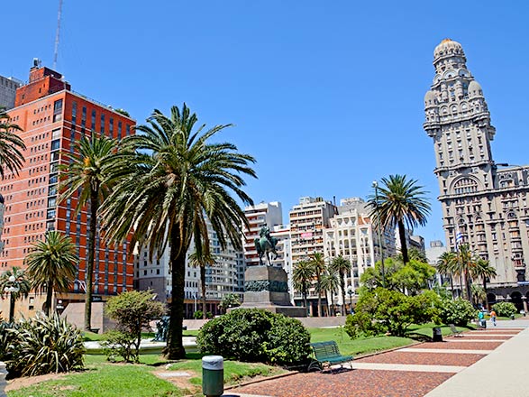 escale,Montevideo-Uruguay_zoom,UY,MVD,33706.jpg