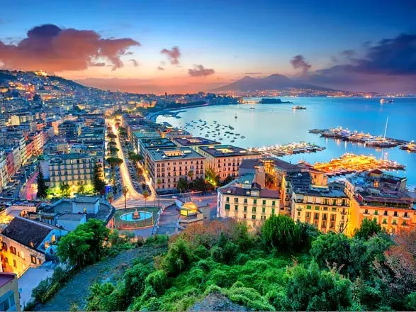 Escale Naples 