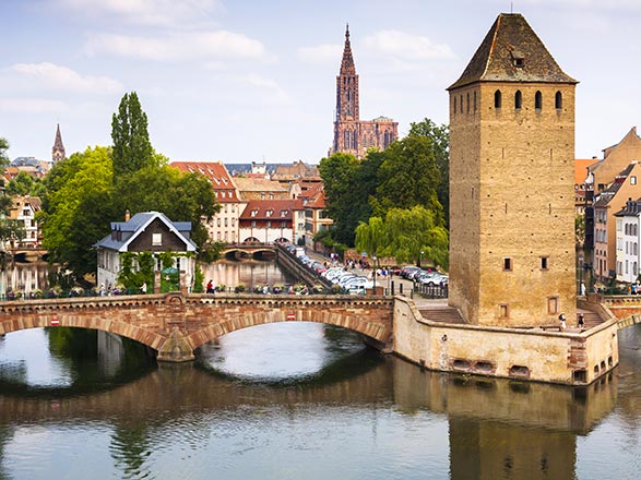 Escale STRASBOURG - VIEUX BRISACH - ou SCHOENAU
