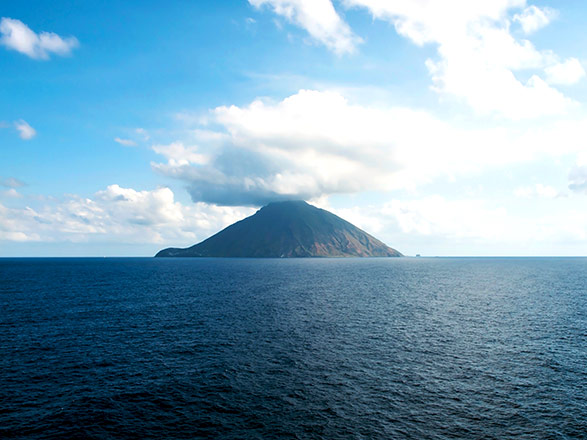 escale,Stromboli-Italie_zoom,IT,STR,46098.jpg