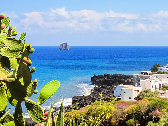 escale,Stromboli-Italie_zoom,IT,STR,46100.jpg
