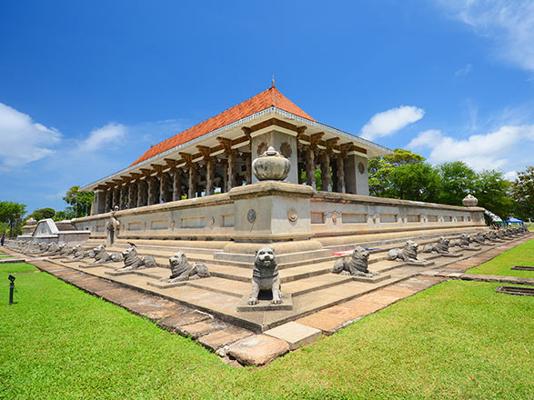 https://static.abcroisiere.com/images/fr/escales/escale,colombo-colombo_zoom,LK,CMB,54309.jpg