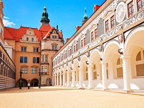 https://static.abcroisiere.com/images/fr/escales/escale,dresden-dresden_zoom,DE,DRS,36131.jpg
