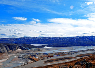 https://static.abcroisiere.com/images/fr/escales/escale,kangerlussuaq-kangerlussuaq_zoom,GL,SFJ,8800.jpg