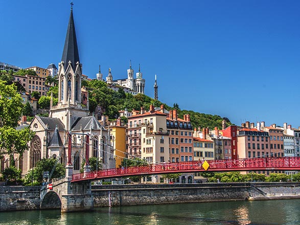 https://static.abcroisiere.com/images/fr/escales/escale,lyon-lyon_zoom,FR,LIO,36882.jpg