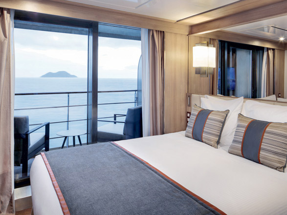 Cabine Suite M/S World Explorer