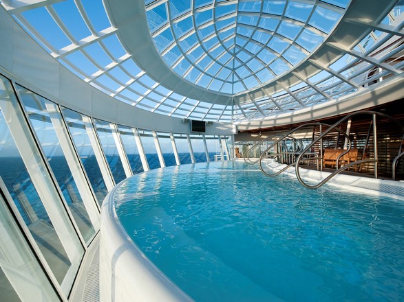 https://static.abcroisiere.com/images/fr/navires/navire,allure-of-the-seas_max,475,27293.jpg