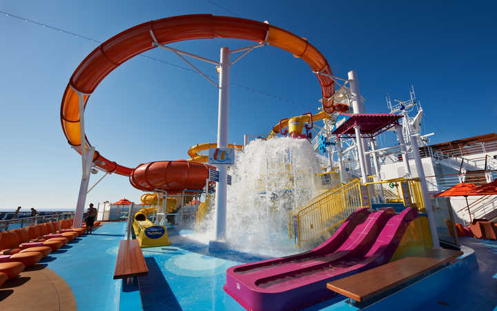 Navire Carnival Breeze