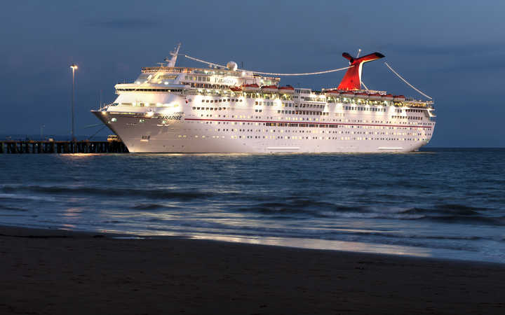 Navire Carnival Paradise