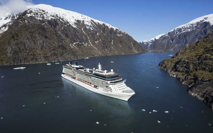 navire,celebrity-solstice_720x450,393,52439.jpg