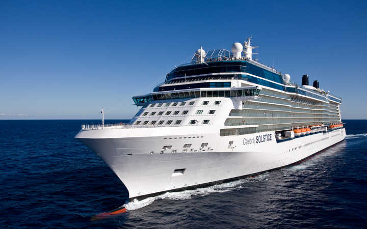 navire,celebrity-solstice_720x450,393,52499.jpg