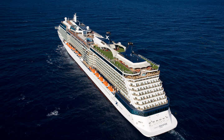 navire,celebrity-solstice_720x450,393,52509.jpg