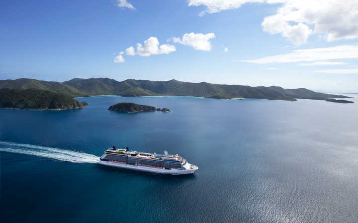 navire,celebrity-solstice_720x450,393,66908.jpg