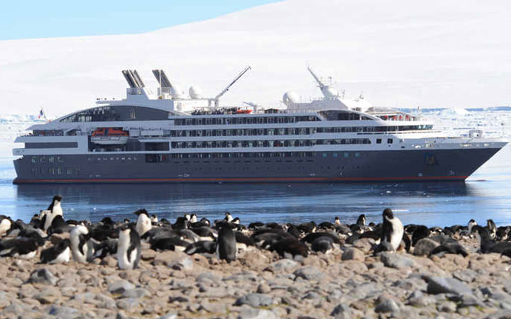 navire,l-austral_720x450,528,59510.jpg