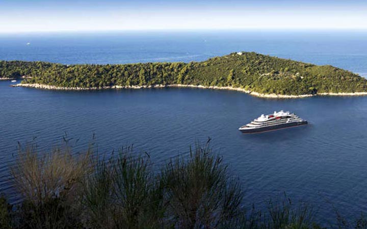 navire,le-champlain_720x450,1334,60337.jpg