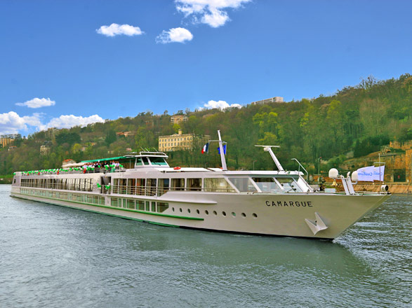 https://static.abcroisiere.com/images/fr/navires/navire,ms-camargue-(ou-similaire)_max,1209,33434.jpg