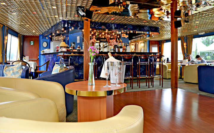 navire,ms-la-boheme-ou-similaire-_720x450,1214,510689.jpg
