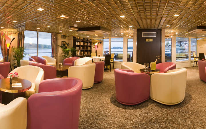 navire,ms-vivaldi-ou-similaire-_720x450,1210,51803.jpg