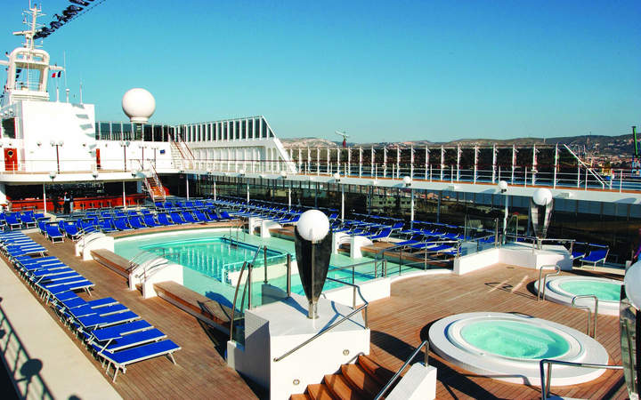 Navire MSC Lirica