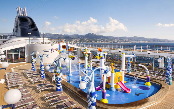 Navire MSC Lirica