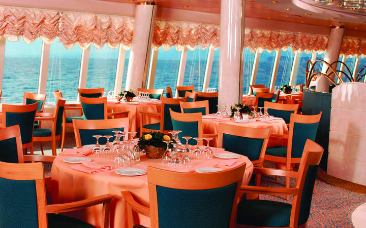 Navire MSC Lirica
