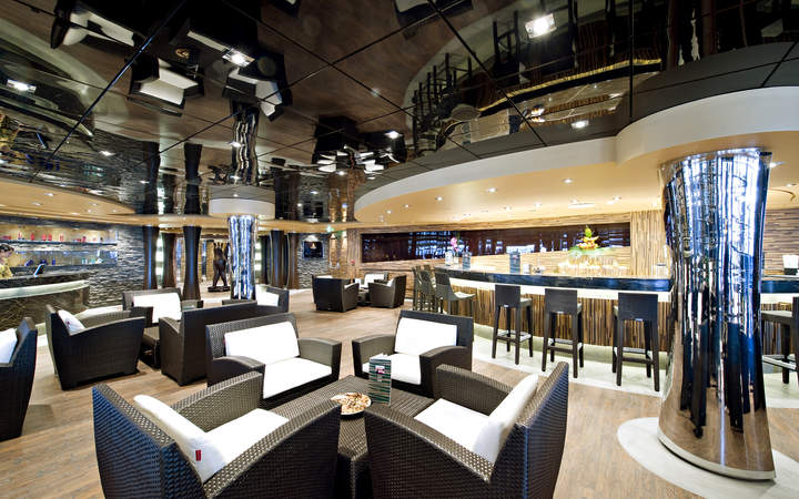 navire,msc-splendida_720x450,407,513115.jpg