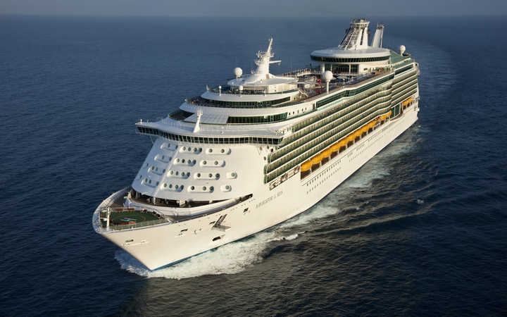navire,navigator-of-the-seas_720x450,127,48884.jpg