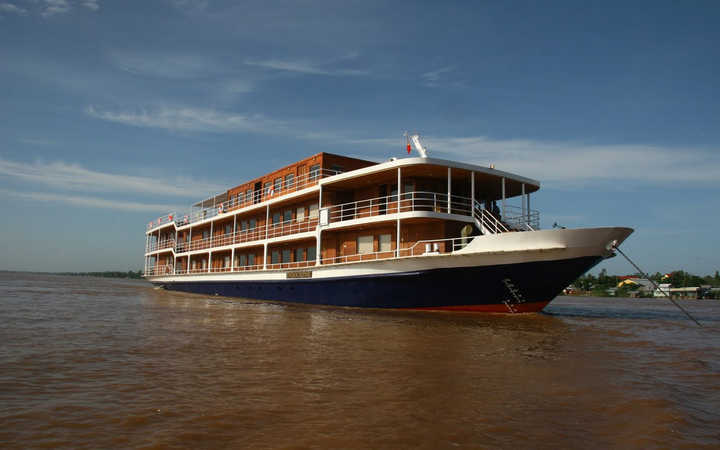 Navire R/V Indochine (ou similaire)