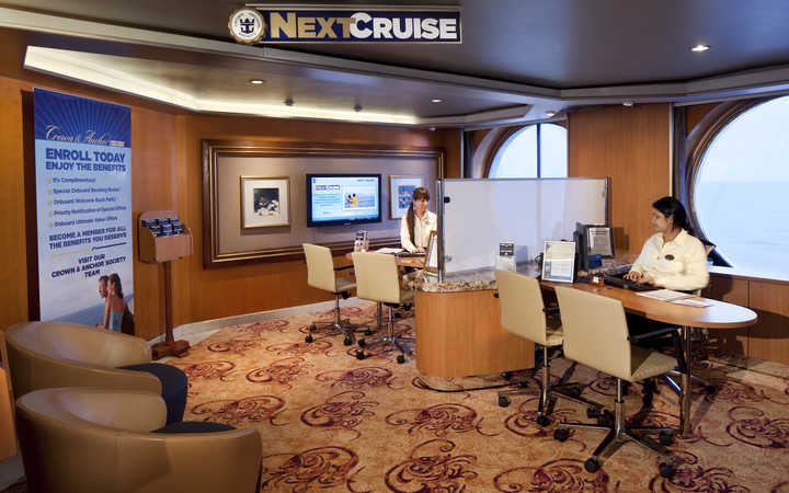 navire,rhapsody-of-the-seas_720x450,1152,48955.jpg