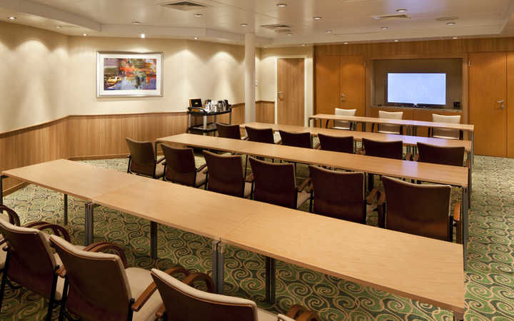 navire,rhapsody-of-the-seas_720x450,1152,48961.jpg